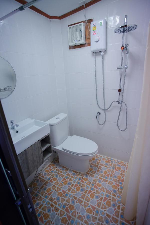 Hotel Romyen House à Ban Nong Nam Khan Extérieur photo